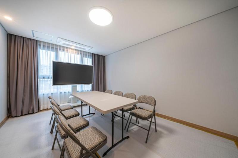 Surestay Plus Hotel By Best Western Asan