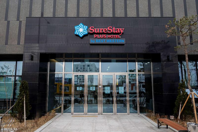 Surestay Plus Hotel By Best Western Asan