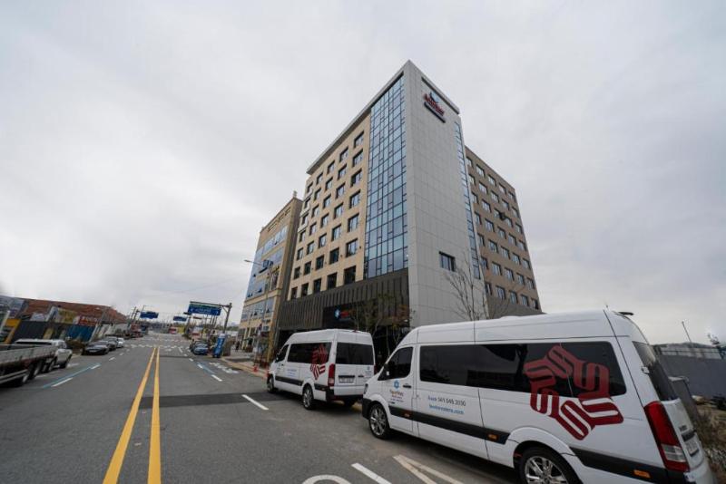 Surestay Plus Hotel By Best Western Asan