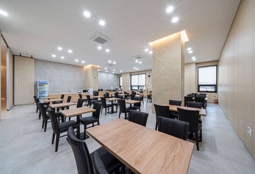 Surestay Plus Hotel By Best Western Asan