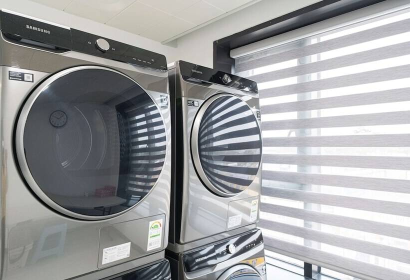 Surestay Plus Hotel By Best Western Asan