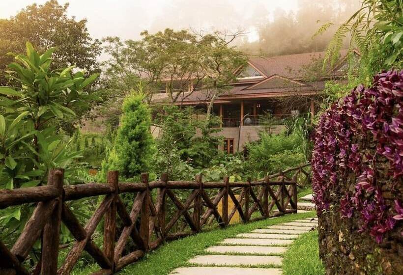 ホテル Taj Chia Kutir Resort & Spa Darjeeling