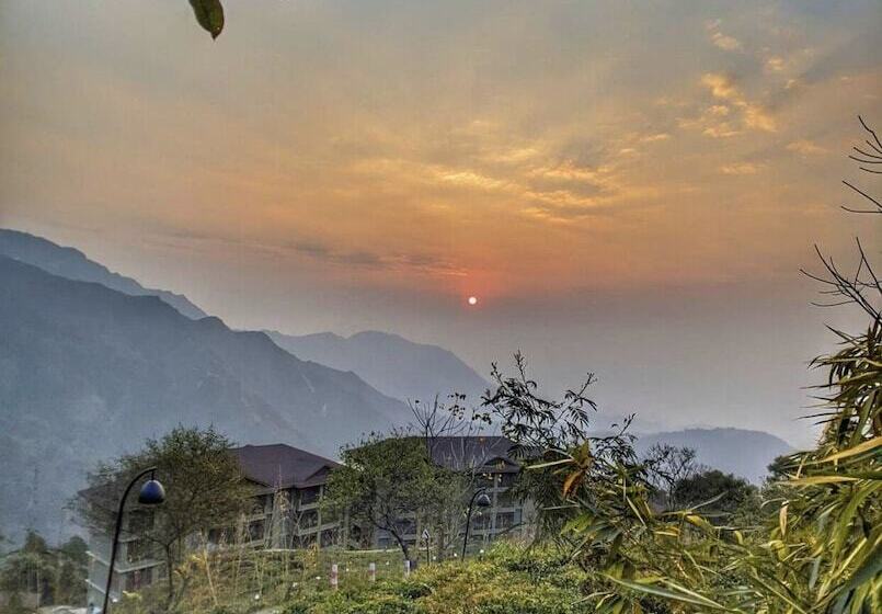 호텔 Taj Chia Kutir Resort & Spa Darjeeling