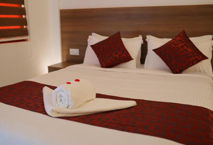 ホテル The Patio Thekkady