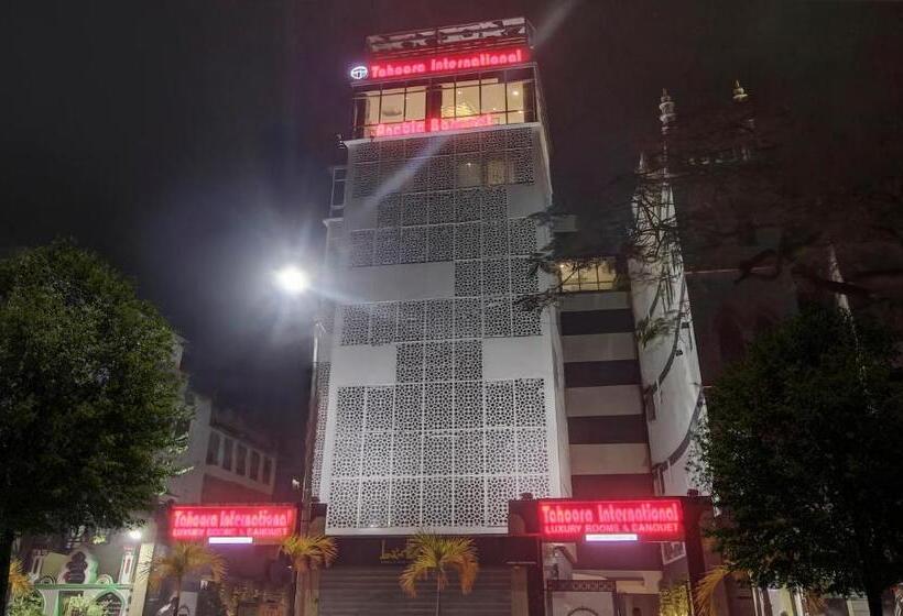 هتل Treebo Premium Tahoora International