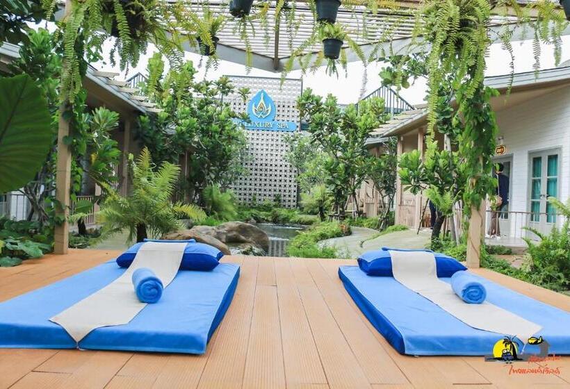 Отель W1bangkoknoi