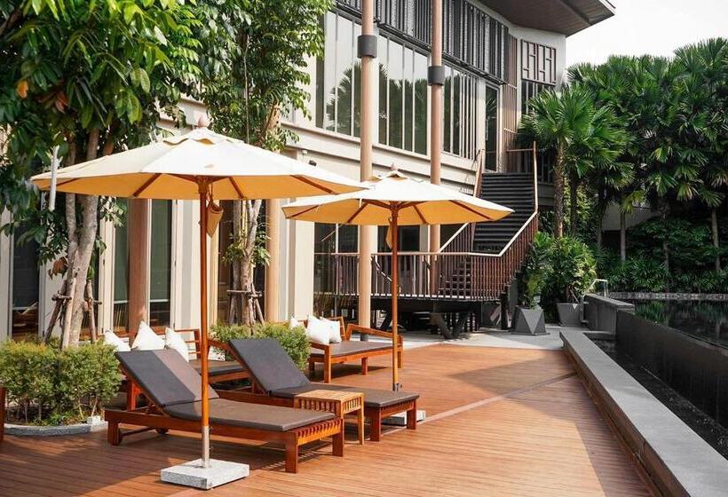 Отель W1bangkoknoi