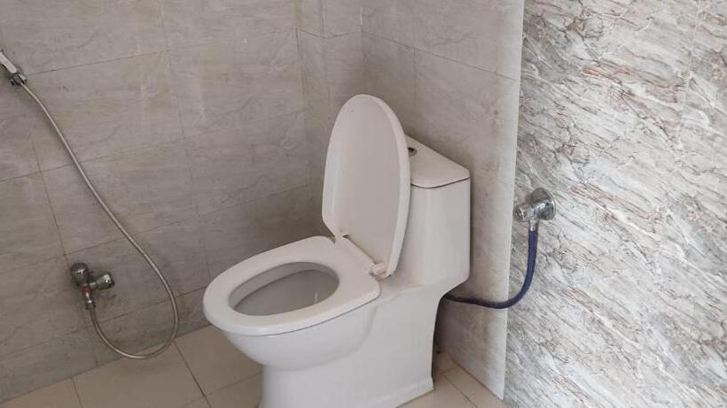 Janardan Studio Hotel Kausani