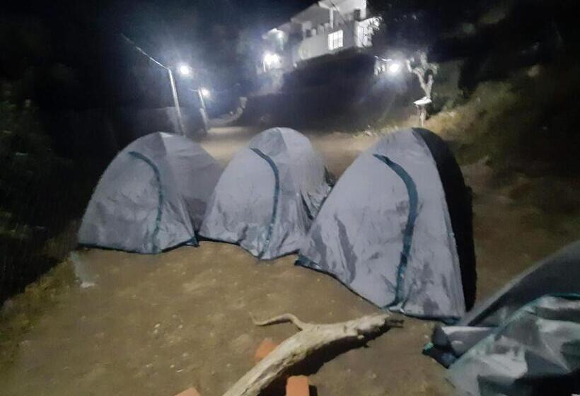 Janardan Studio Hotel Kausani