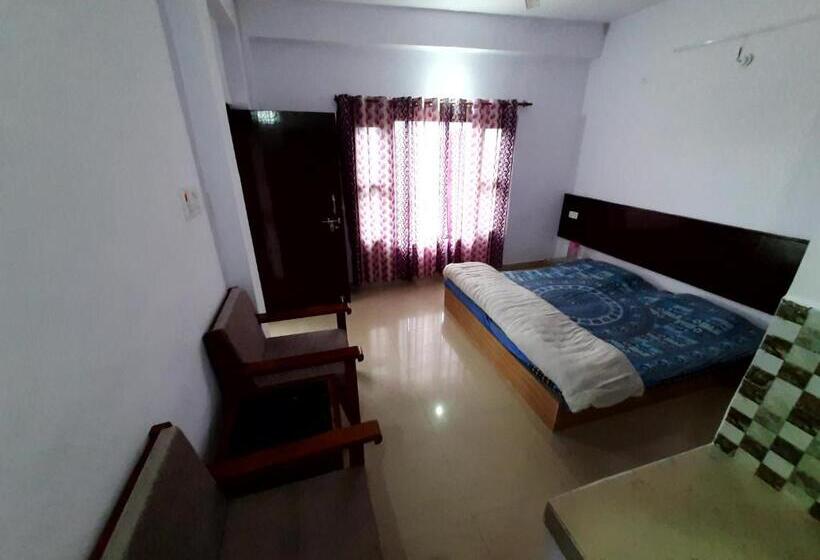 Janardan Studio Hotel Kausani
