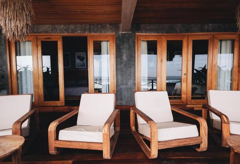 Naked Hotel Zipolite  Adults Only