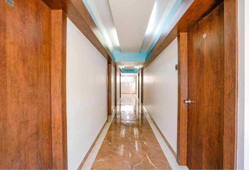 بنسيون Fabexpress White House   Nr Midc Khargar