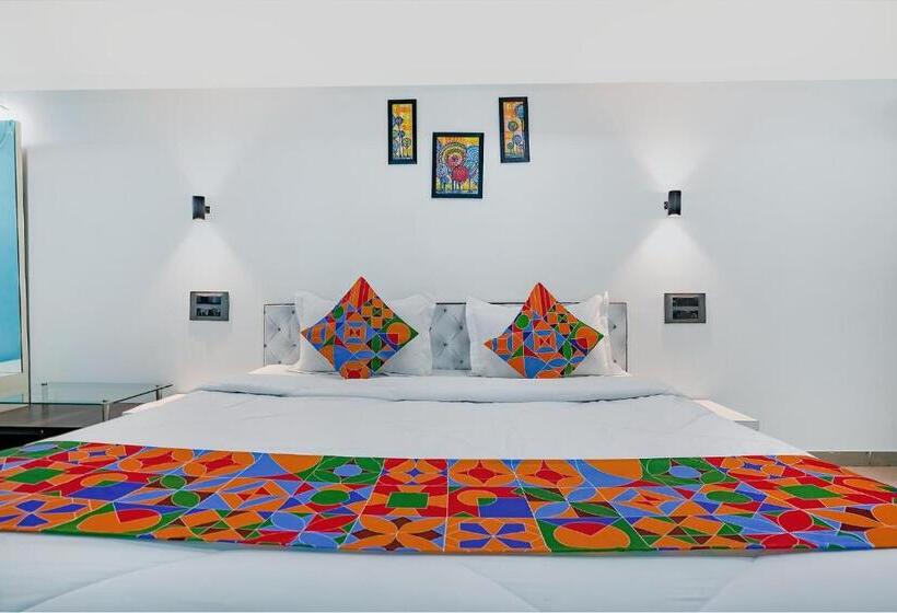 بنسيون Fabexpress White House   Nr Midc Khargar