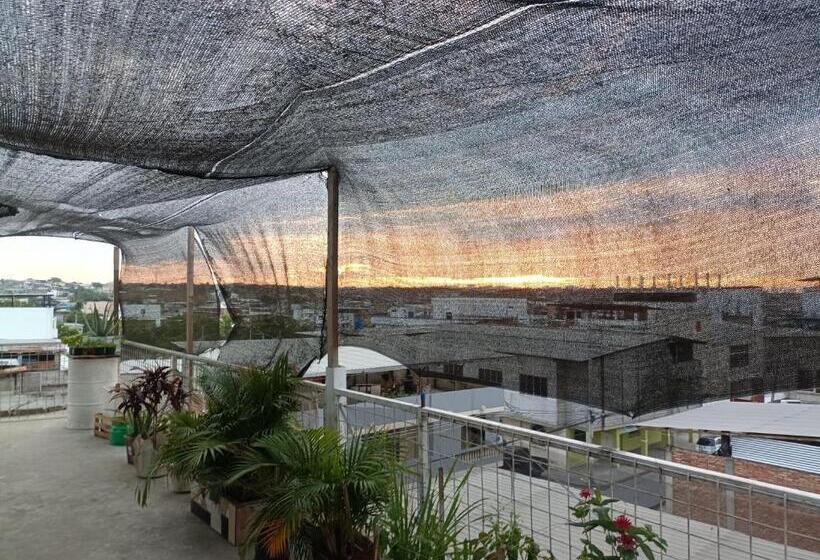 بنسيون Hostal Venecia Tu Casa En Manta