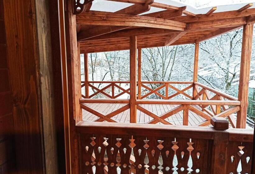 Пансион Jermatun Guest House