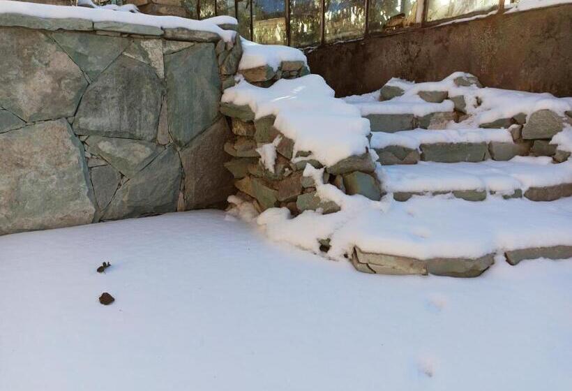 Пансион Jermatun Guest House