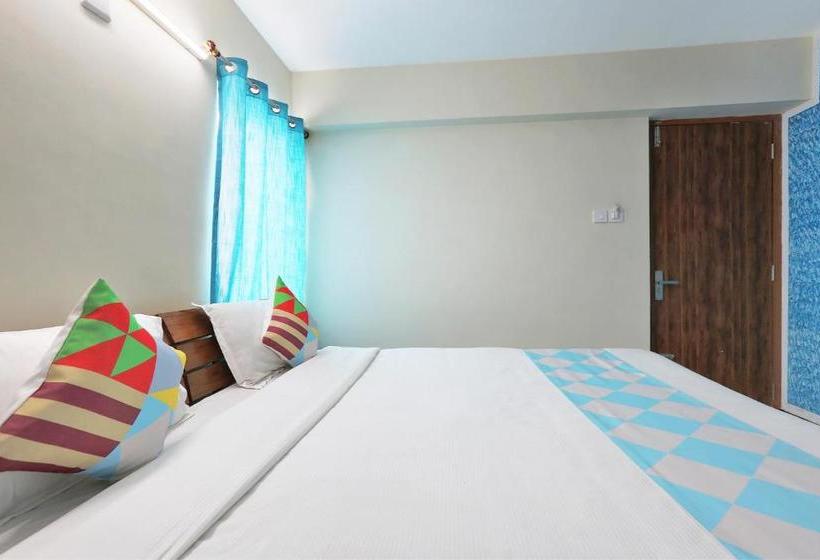 膳宿费 Oyo 77660 Tharavad Dream Home