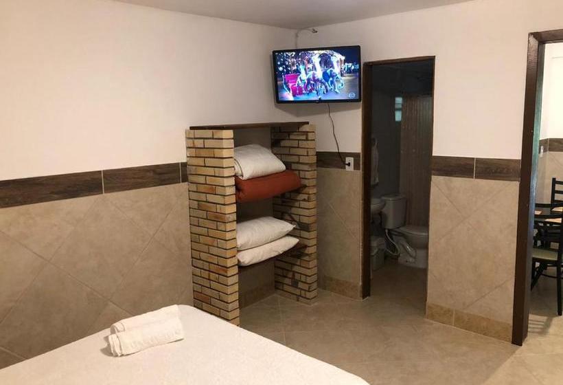 פנסיון Pousada Itapuã Rs