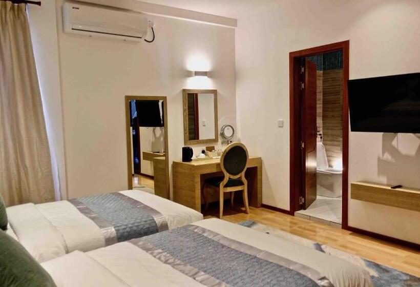 پانسیون Zero Degree Residence