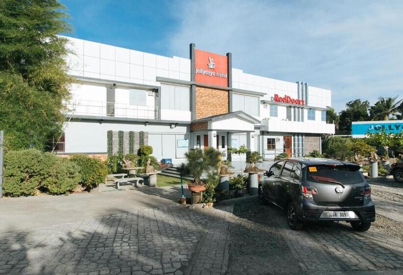Reddoorz Plus @ Jollydays Hotel Nueva Ecija