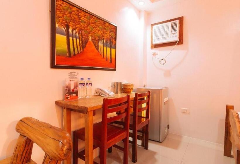 Reddoorz Plus @ Jollydays Hotel Nueva Ecija