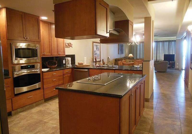 Sands Of Kahana Vacation Club