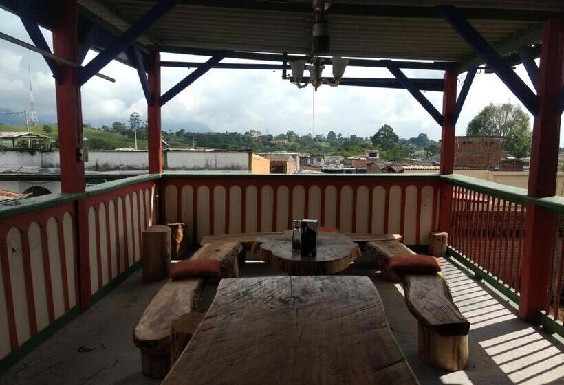 هاستل Aroma Cafetera