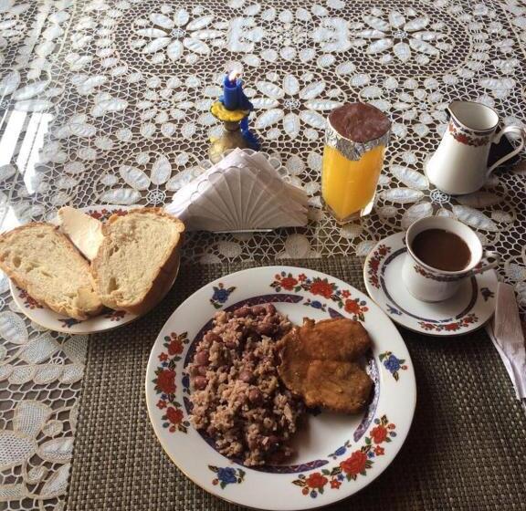 هاستل Aroma Cafetera