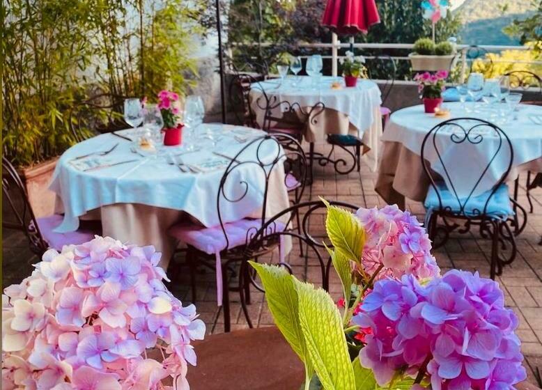 فندق صغير Il Borgo Di Sabine