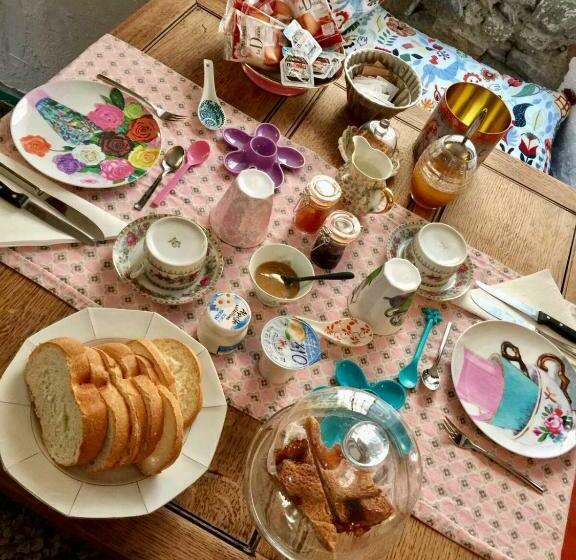 فندق صغير Il Borgo Di Sabine