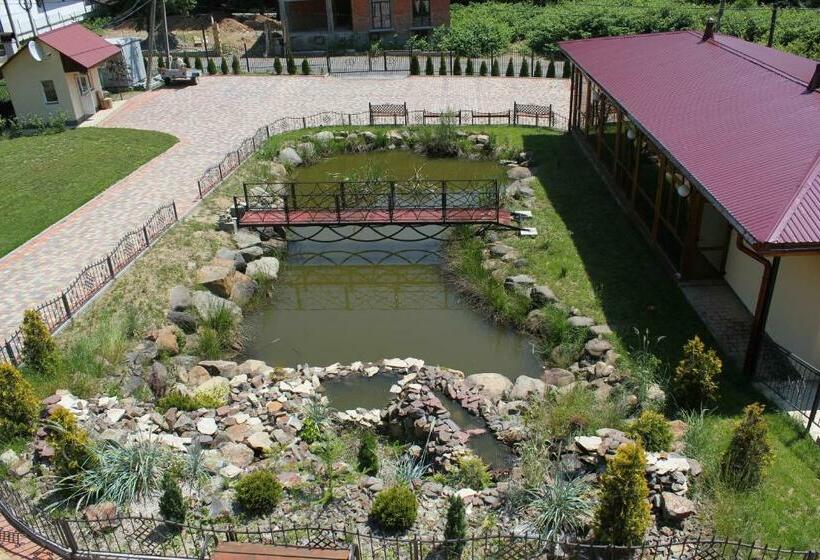 ユースホステル Sinyak Vilux