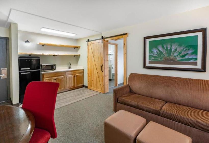 הוסטל Travelodge By Wyndham Lovell/bighorns