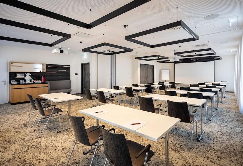 Arcotel Hafencity Dresden