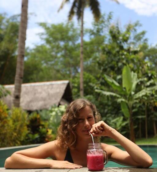 Bed and Breakfast Rnv Eco Resort Bungalows