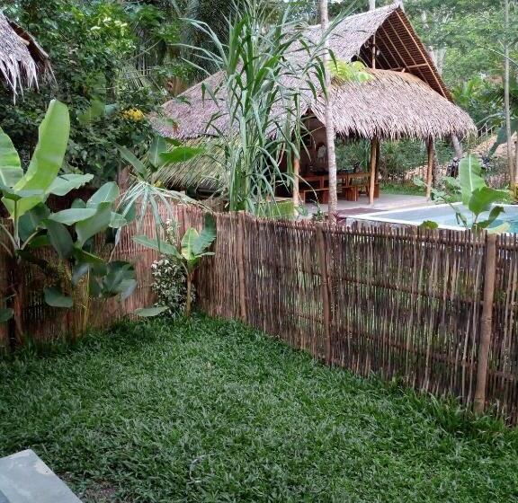 Bed and Breakfast Rnv Eco Resort Bungalows