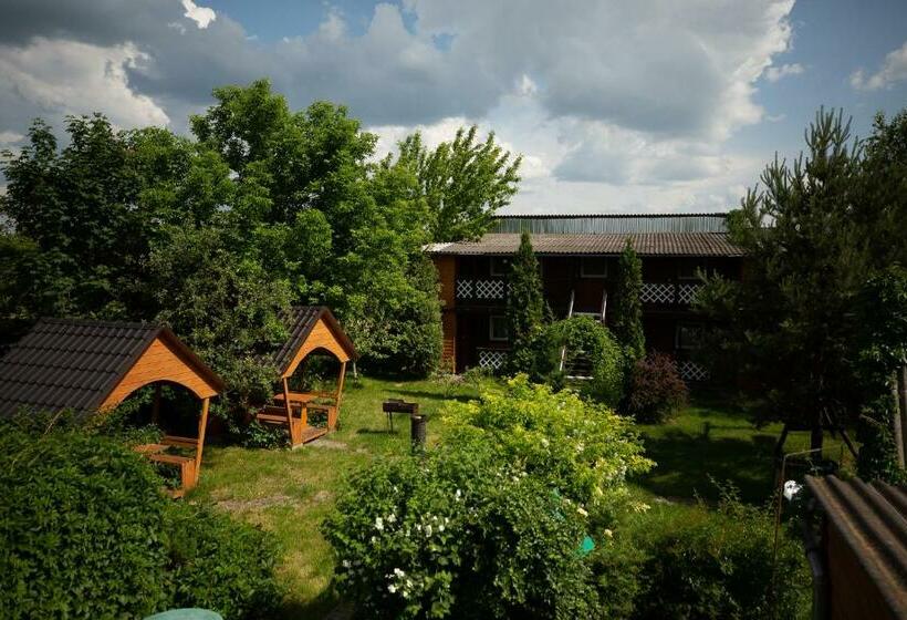 تختخواب و صبحانه Sadyba U Gansa