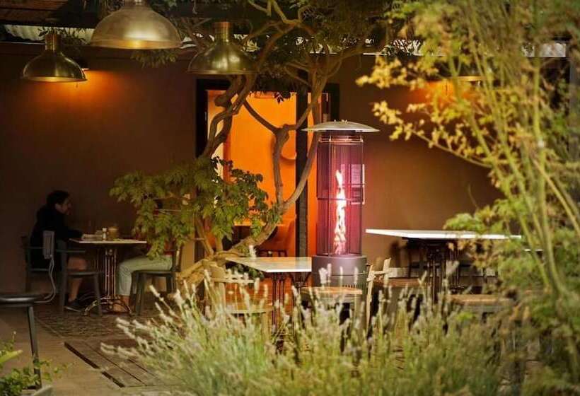 مبيت وإفطار Solar Madariaga