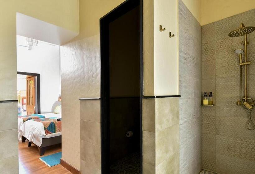 مبيت وإفطار Solar Madariaga