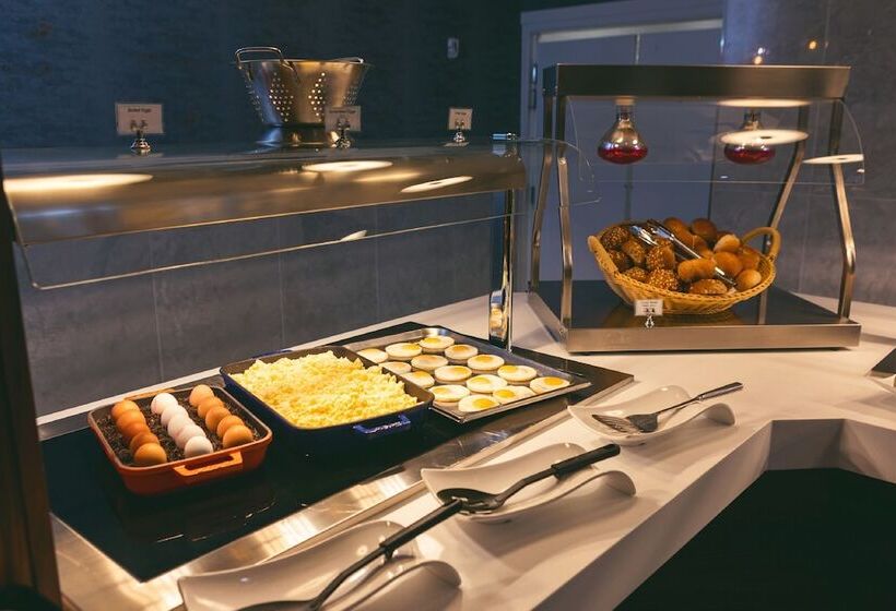 Bora Bora Ibiza Malta Resort - Music Hotel - Adults Only