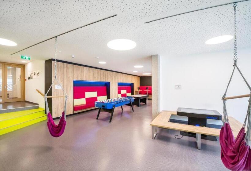 Hofgut Apartment & Lifestyle Resort Wagrain