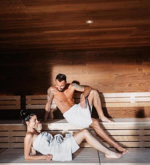 Hofgut Apartment & Lifestyle Resort Wagrain