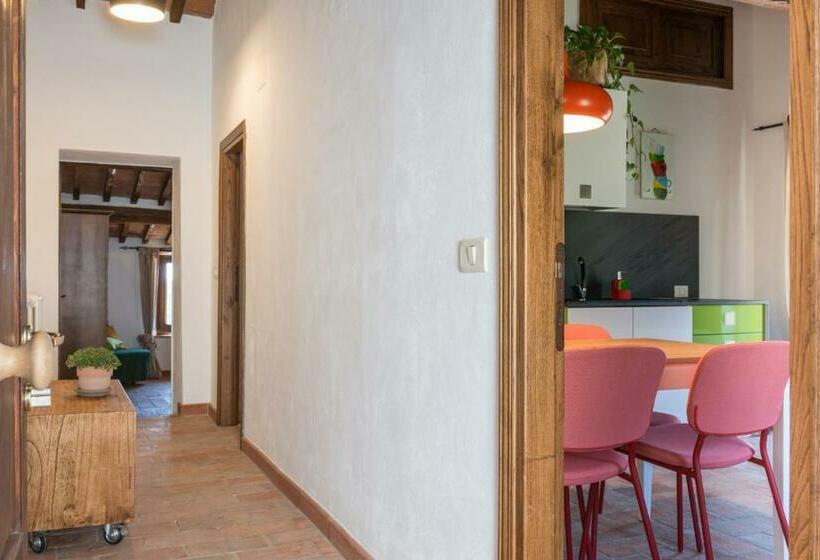 هتل Agriturismo Schiaccia Ghiande