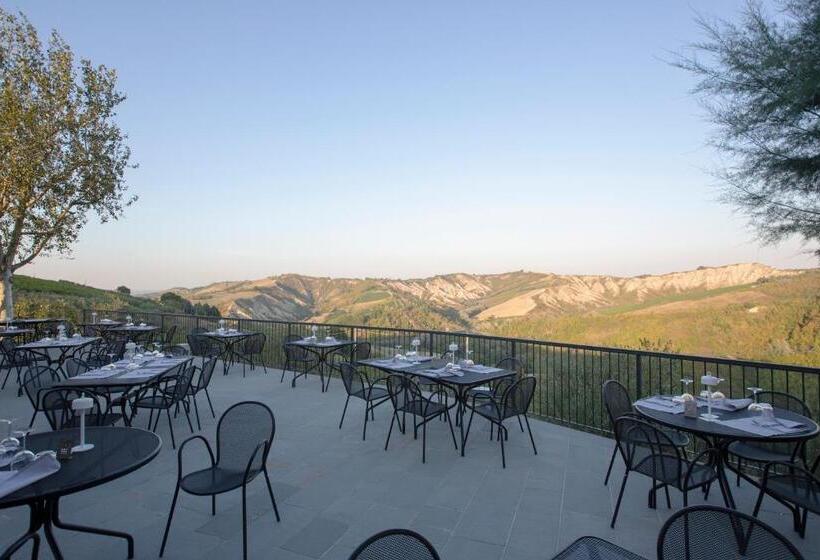 ホテル Agriturismo Torre Del Marino