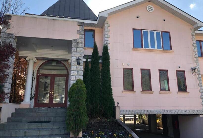 ホテル Auberge Mermaid