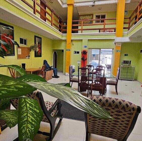 בית מלון כפרי Barranquilla Inn