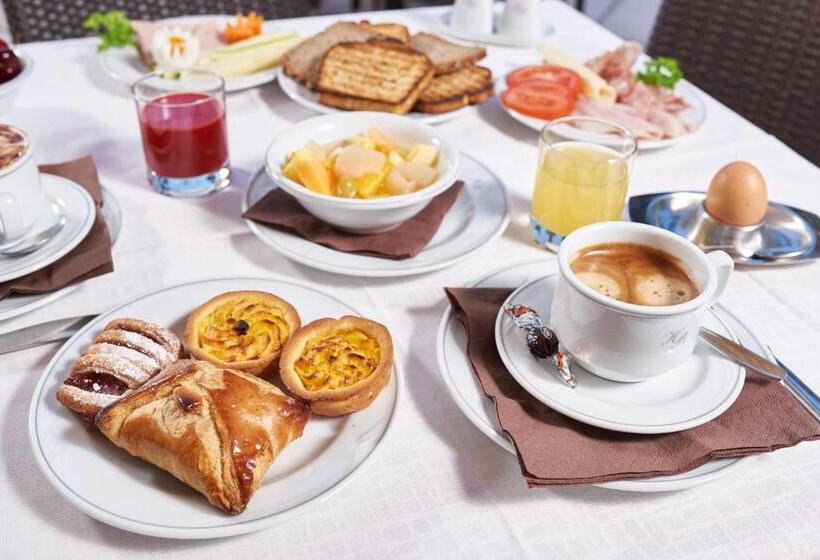 فندق Benacus Torri Del Benaco