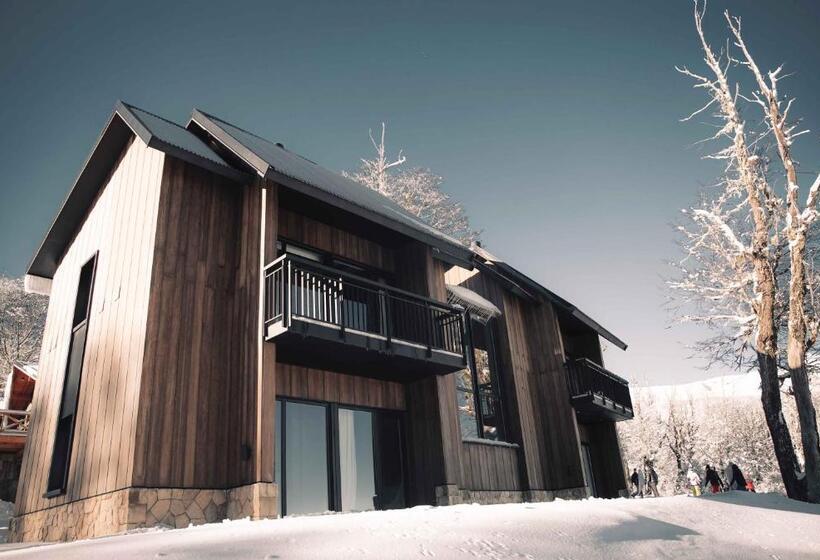 Отель El Refugio Ski & Summer Lodge