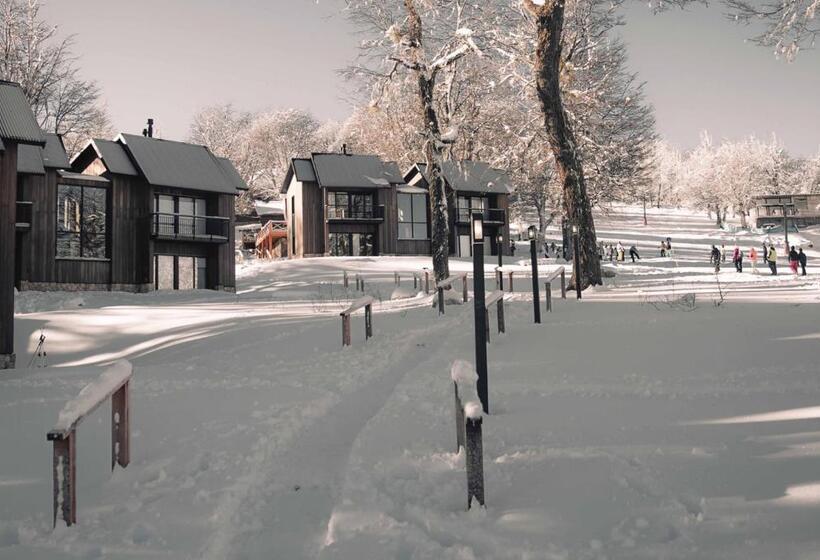 Отель El Refugio Ski & Summer Lodge