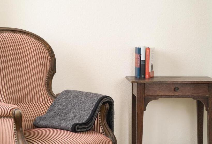 בית מלון כפרי Erica