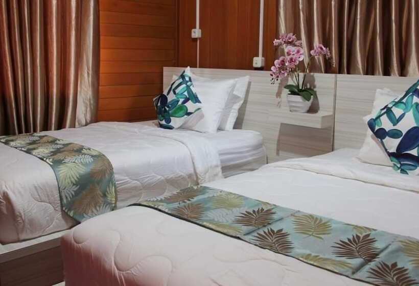 هتل Granada Inn Palu